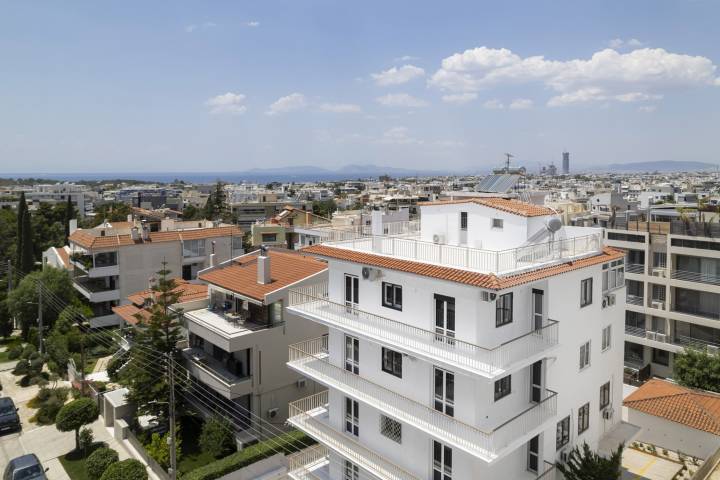 D. Walking directions from Glyfada Square - Glyfada Stay - Glyfada Athens